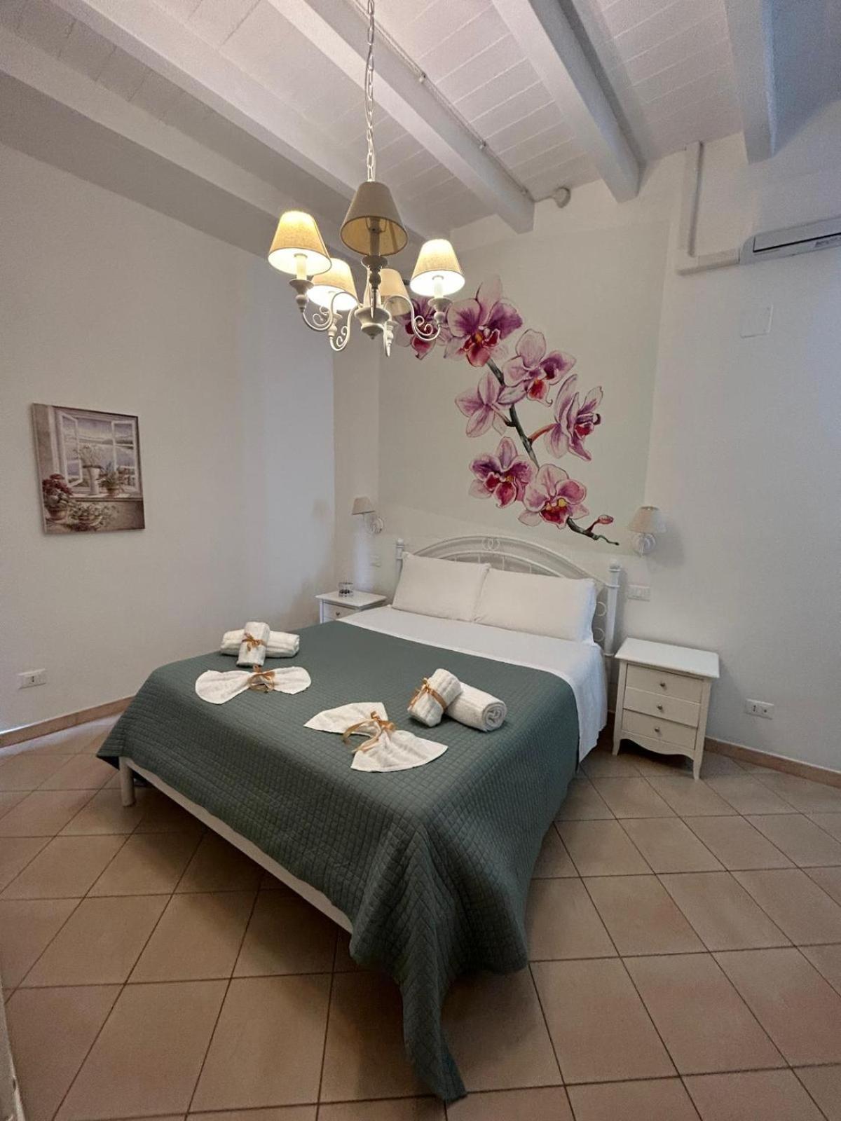 Hotel My Monopoli- Casa Dei Fiori "Orchidea" Centro Storico Extérieur photo